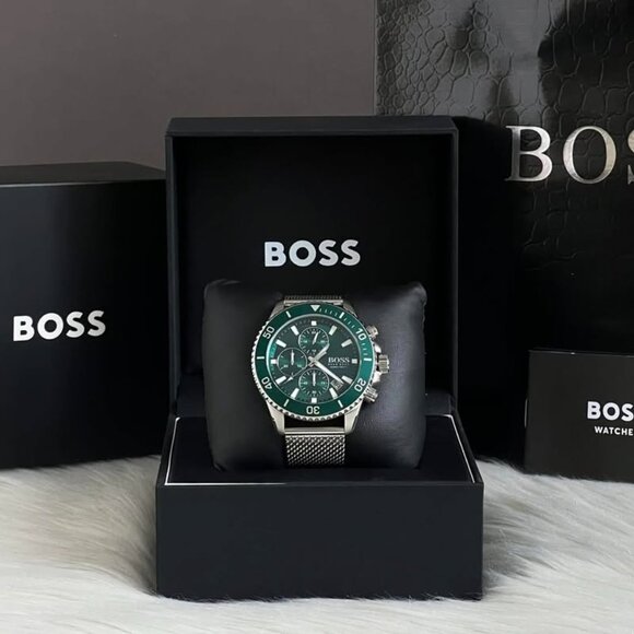 Hugo Boss Men’s Admiral Green Face Watch NEW - Picture 5 of 11